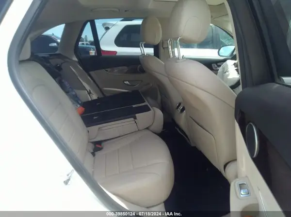 WDC0G4KB9KV174926 2019 MERCEDES-BENZ GLC - Image 8