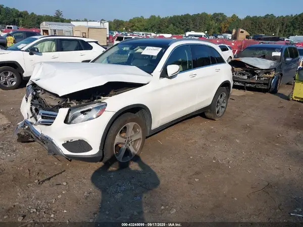 WDC0G4KB9KV181407 2019 MERCEDES-BENZ GLC - Image 2