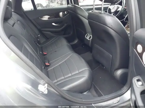 WDC0G4KBXGF009338 2016 MERCEDES-BENZ GLC - Image 8