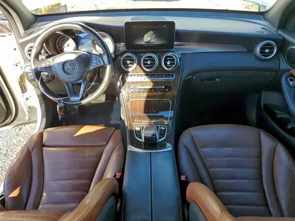 WDC0G4KBXGF033560 2016 MERCEDES-BENZ GLC - Image 8