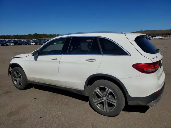 WDC0G4KBXGF047362 2016 MERCEDES-BENZ GLC - Image 2