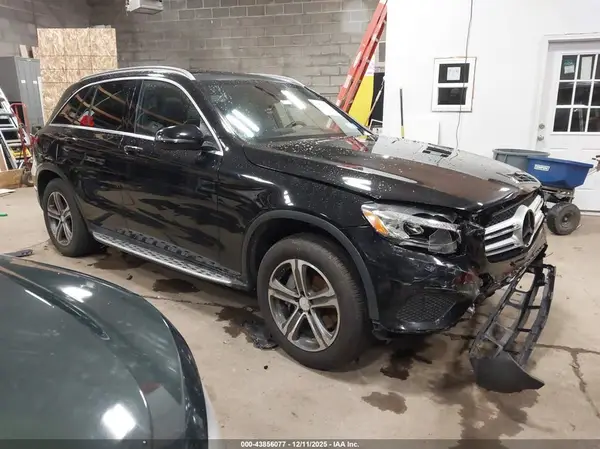 WDC0G4KBXGF048916 2016 MERCEDES-BENZ GLC - Image 1