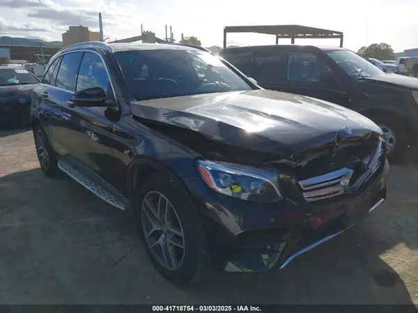 WDC0G4KBXGF054411 2016 MERCEDES-BENZ GLC - Image 1