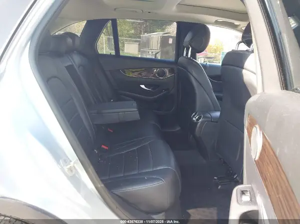 WDC0G4KBXGF074111 2016 MERCEDES-BENZ GLC - Image 8