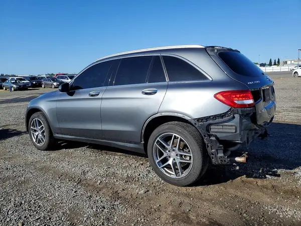 WDC0G4KBXGF080538 2016 MERCEDES-BENZ GLC - Image 2