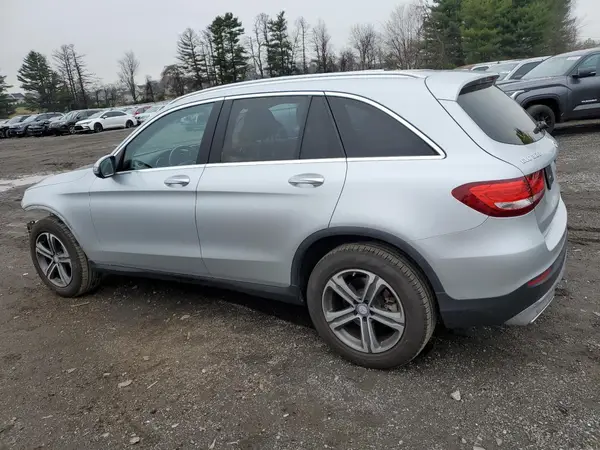 WDC0G4KBXGF089420 2016 MERCEDES-BENZ GLC - Image 2