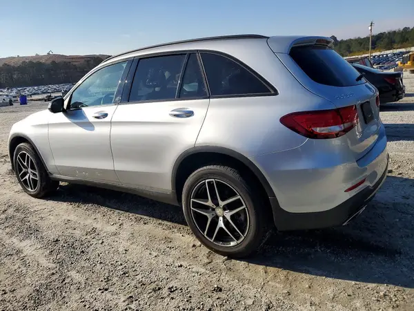 WDC0G4KBXGF089658 2016 MERCEDES-BENZ GLC - Image 2