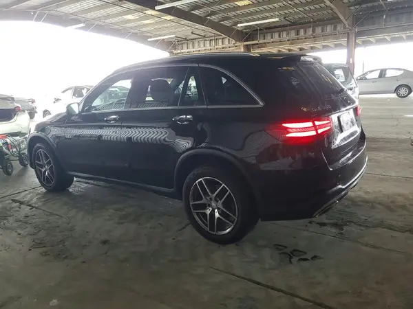WDC0G4KBXGF090583 2016 MERCEDES-BENZ GLC - Image 2