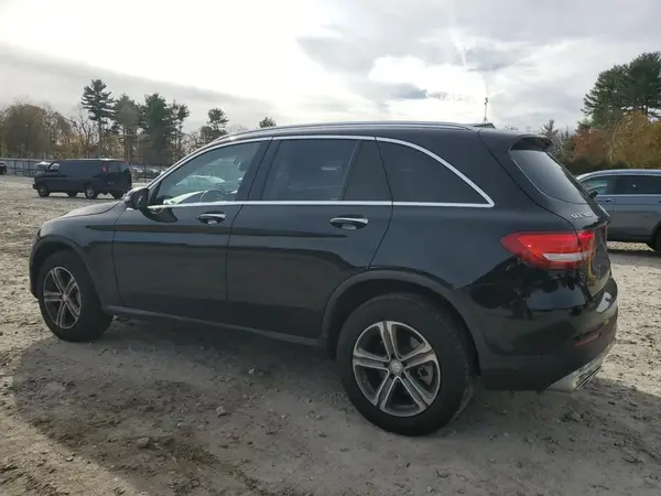 WDC0G4KBXGF096786 2016 MERCEDES-BENZ GLC - Image 2