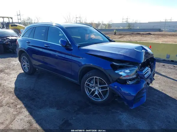 WDC0G4KBXHF119310 2017 MERCEDES-BENZ GLC - Image 1