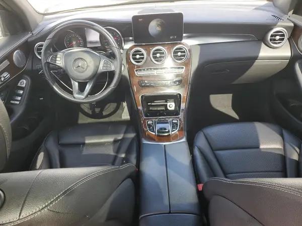 WDC0G4KBXHF133532 2017 MERCEDES-BENZ GLC - Image 8