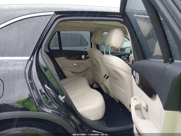 WDC0G4KBXHF144692 2017 MERCEDES-BENZ GLC - Image 8