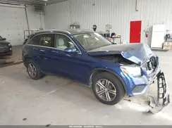 WDC0G4KBXHF147852 2017 MERCEDES-BENZ GLC