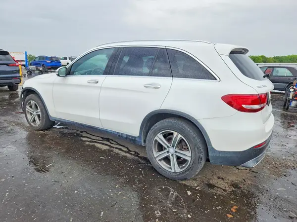 WDC0G4KBXHF165347 2017 MERCEDES-BENZ GLC - Image 2