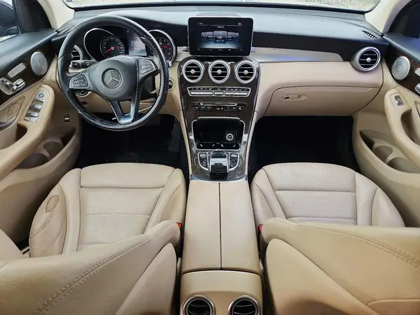 WDC0G4KBXHF190510 2017 MERCEDES-BENZ GLC - Image 8