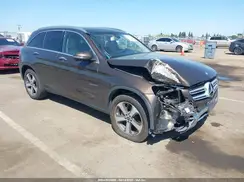 WDC0G4KBXHF203935 2017 MERCEDES-BENZ GLC