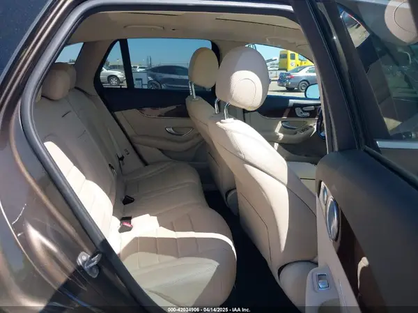 WDC0G4KBXHF203935 2017 MERCEDES-BENZ GLC - Image 8