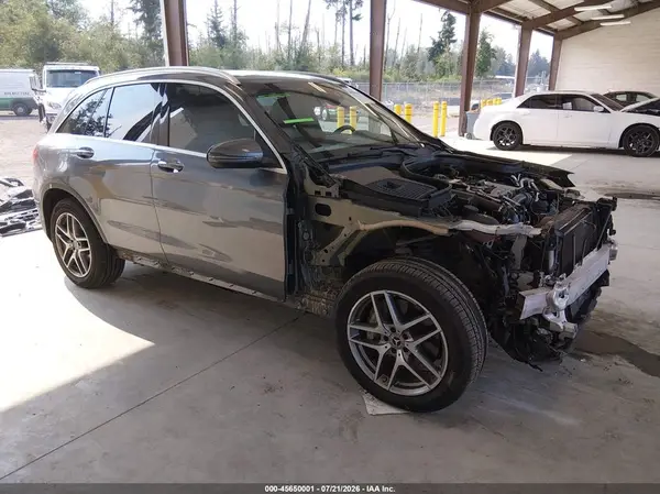 WDC0G4KBXHF255050 2017 MERCEDES-BENZ GLC - Image 1