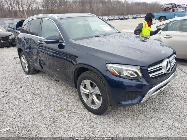 WDC0G4KBXHV004891 2017 MERCEDES-BENZ GLC - Image 1