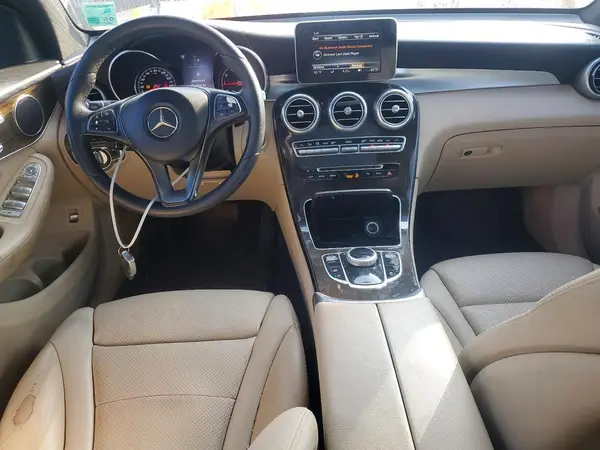 WDC0G4KBXHV005913 2017 MERCEDES-BENZ GLC - Image 8