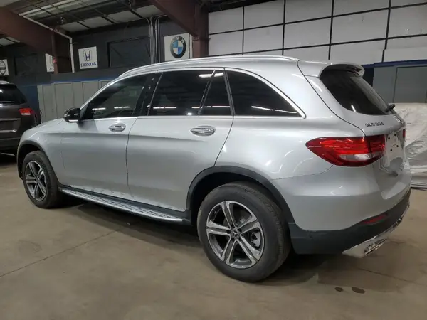 WDC0G4KBXHV013249 2017 MERCEDES-BENZ GLC - Image 2