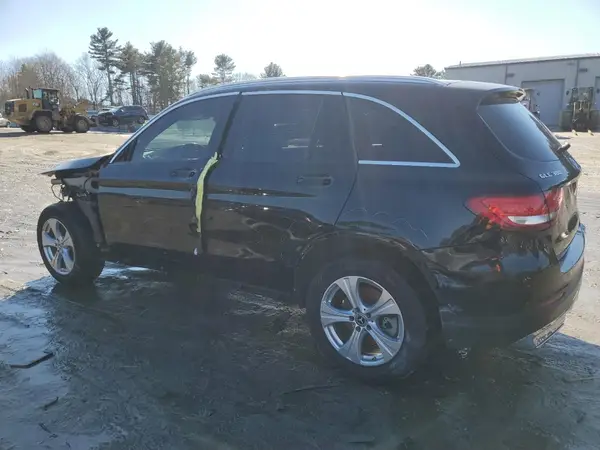 WDC0G4KBXJV018618 2018 MERCEDES-BENZ GLC - Image 2