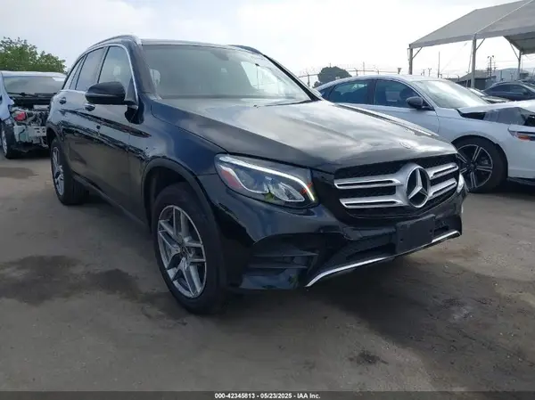 WDC0G4KBXJV021020 2018 MERCEDES-BENZ GLC - Image 1