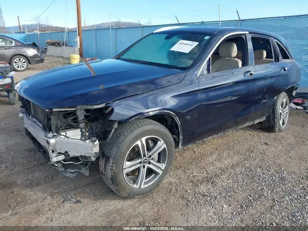 WDC0G4KBXJV036181 2018 MERCEDES-BENZ GLC - Image 2