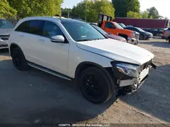WDC0G4KBXJV042854 2018 MERCEDES-BENZ GLC