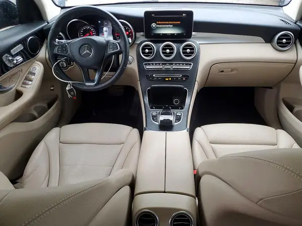 WDC0G4KBXJV058570 2018 MERCEDES-BENZ GLC - Image 8