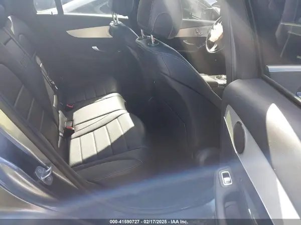 WDC0G4KBXK1000225 2019 MERCEDES-BENZ GLC - Image 8