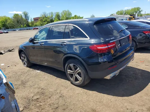 WDC0G4KBXK1005490 2019 MERCEDES-BENZ GLC - Image 2