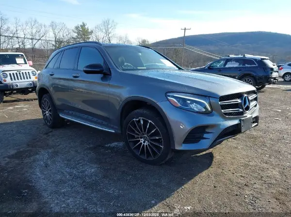 WDC0G4KBXKF592938 2019 MERCEDES-BENZ GLC - Image 1