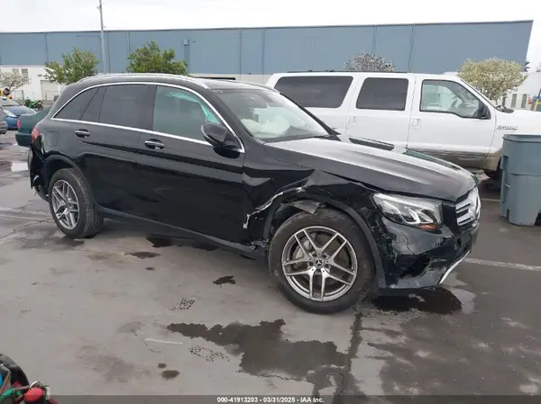 WDC0G4KBXKF593247 2019 MERCEDES-BENZ GLC - Image 1