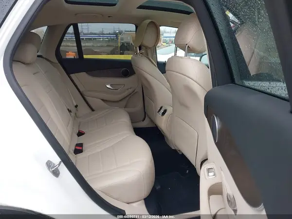 WDC0G4KBXKF644472 2019 MERCEDES-BENZ GLC - Image 8