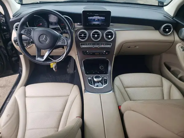 WDC0G4KBXKF656427 2019 MERCEDES-BENZ GLC - Image 8