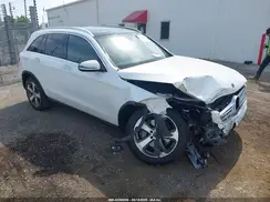 WDC0G4KBXKF665466 2019 MERCEDES-BENZ GLC