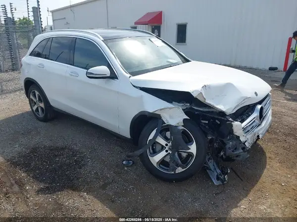 WDC0G4KBXKF665466 2019 MERCEDES-BENZ GLC - Image 1