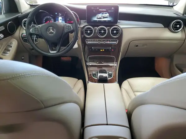WDC0G4KBXKV125542 2019 MERCEDES-BENZ GLC - Image 8