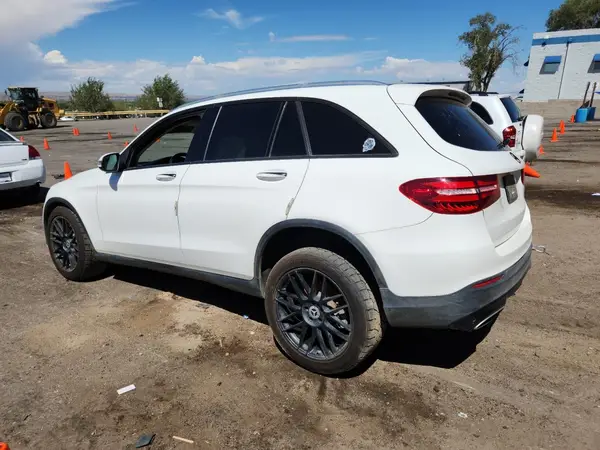 WDC0G4KBXKV149405 2019 MERCEDES-BENZ GLC - Image 2