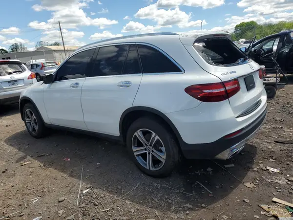 WDC0G4KBXKV154295 2019 MERCEDES-BENZ GLC - Image 2