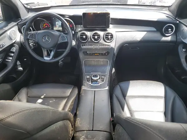 WDC0G4KBXKV154295 2019 MERCEDES-BENZ GLC - Image 8