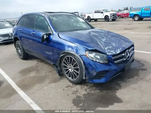 WDC0G4KBXKV175924 2019 MERCEDES-BENZ GLC - Image 1