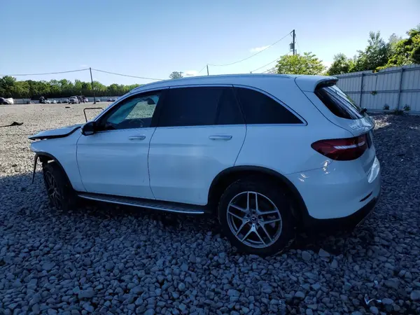 WDC0G4KBXKV184140 2019 MERCEDES-BENZ GLC - Image 2