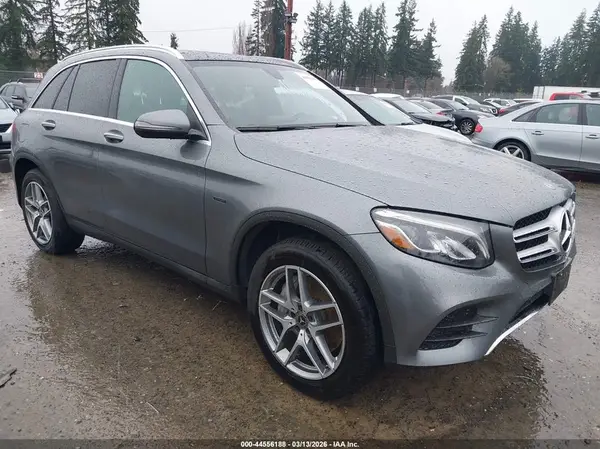 WDC0G5EB0JF463025 2018 MERCEDES-BENZ GLC - Image 1
