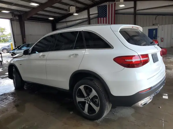 WDC0G5EB0KF559190 2019 MERCEDES-BENZ GLC - Image 2