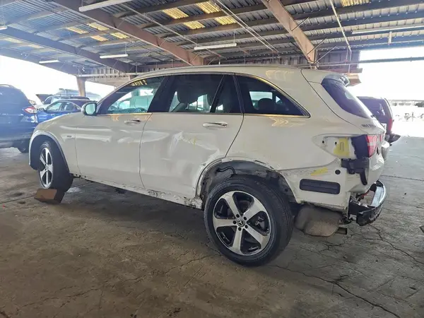 WDC0G5EB0KF567208 2019 MERCEDES-BENZ GLC - Image 2