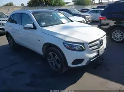 WDC0G5EB0KF585613 2019 MERCEDES-BENZ GLC