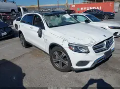 WDC0G5EB1KF494379 2019 MERCEDES-BENZ GLC