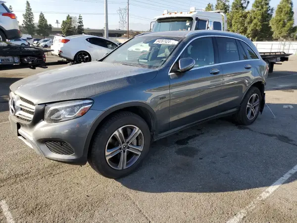 WDC0G5EB1KF625858 2019 MERCEDES-BENZ GLC - Image 1